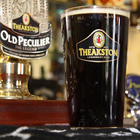 The Queens Head Kettlesing Harrogate Esterno foto
